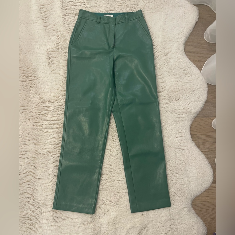 Aritzia Babaton Command Pant